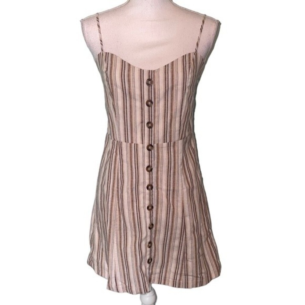 NWOT Linen Blend Spaghetti Strap Dress Large Tan Buttons Striped Taylor Swift